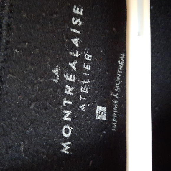 🔥🔥🔥SALE🔥🔥🔥La Montréalaise Atelier Pfff Black Sweater - Picture 3 of 3